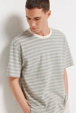 T-shirt com textura de riscas
