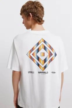 T-shirt de riscas em losango