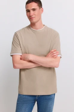 T-shirt em tecido waffle duplo