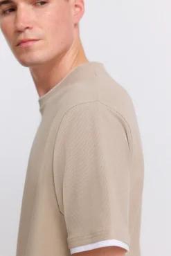 T-shirt em tecido waffle duplo
