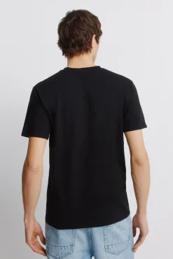 T-shirt gola em bico slim fit em lycra