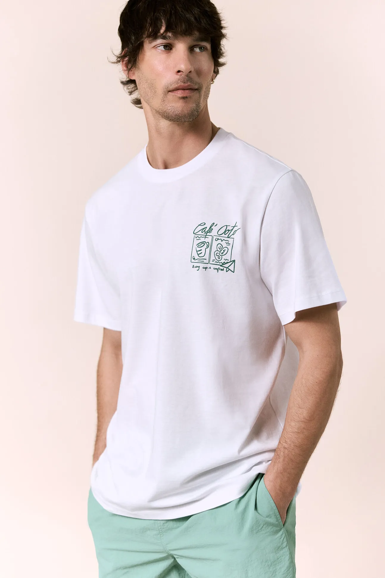 T-shirt gráfica lavada