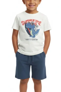 T-shirt manga curta estampado infantil