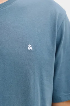 T-shirt regular bordada