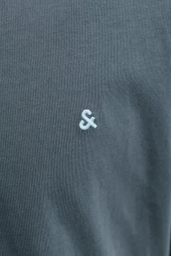 T-shirt regular bordada