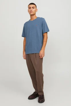 T-shirt regular bordada