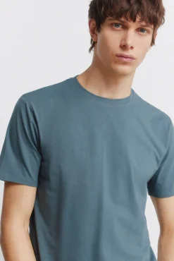 T-shirt slim fit em lycra