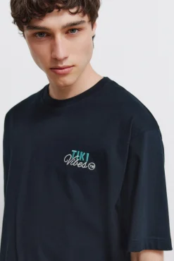 T-shirt tiki vibes