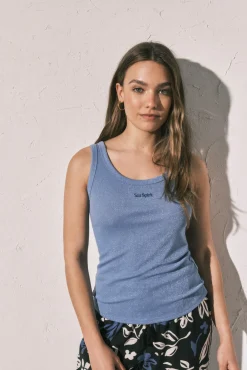 T-shirt alças canelada lurex azul