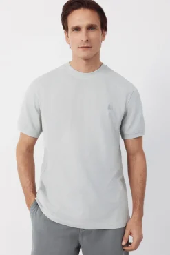 T-shirt básica em piqué