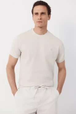 T-shirt básica em piqué