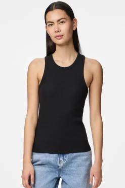 T-shirt básica tipo nadadora