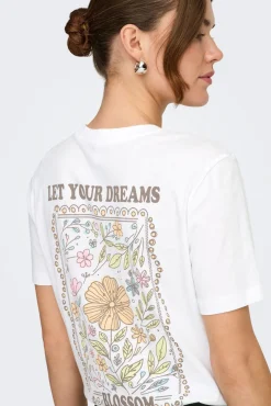 T-shirt com desenho na frente