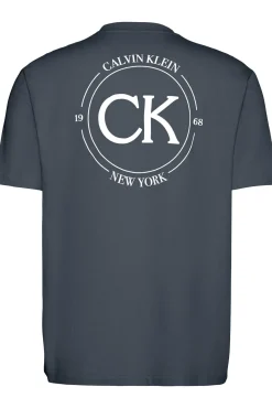 T-shirt com gráfico