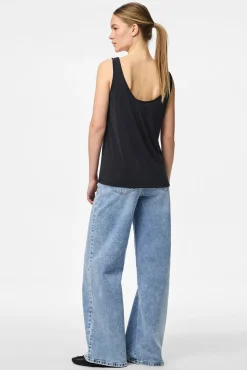 T-shirt de alças largas