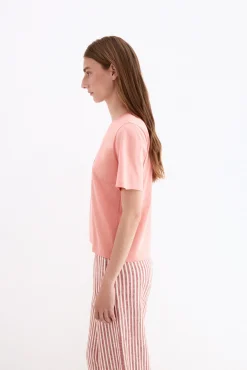 T-shirt de manga curta com estampado na frente
