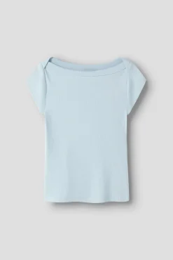 T-shirt de manga curta com ombro descaído