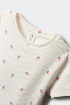 T-shirt de manga curta em malha canelada com morangos para menina