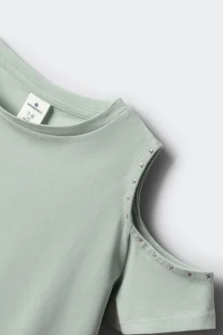 T-shirt de manga curta ombros descobertos com tachas menina