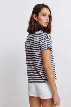 T-shirt em algodão com riscas duplas