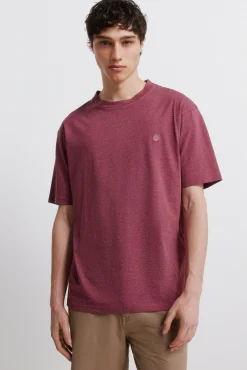 T-shirt escura