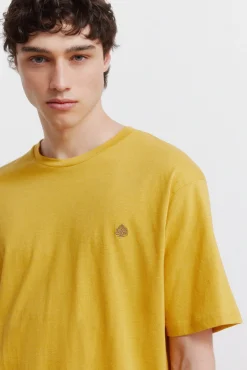 T-shirt escura