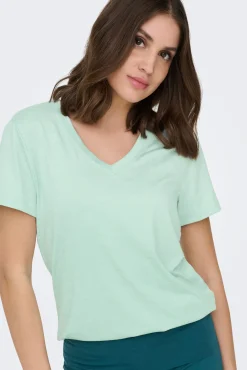 T-shirt gola em bico