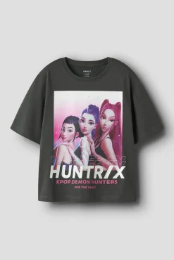 T-shirt K-pop