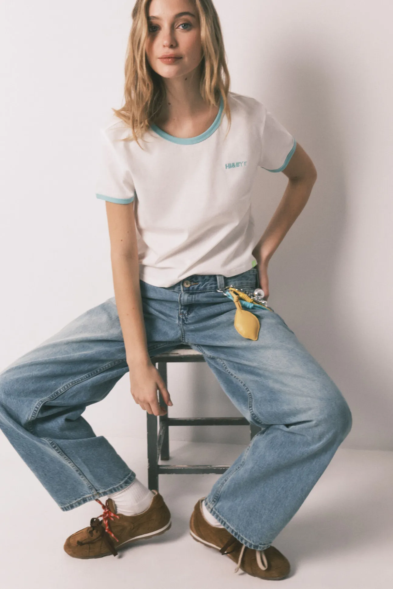 T-shirt lisa manga curta em 100% algodão branca