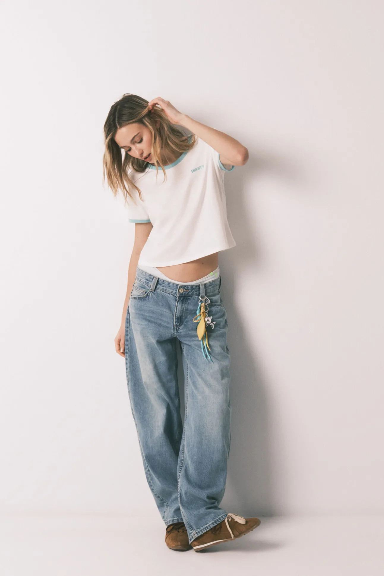 T-shirt lisa manga curta em 100% algodão branca