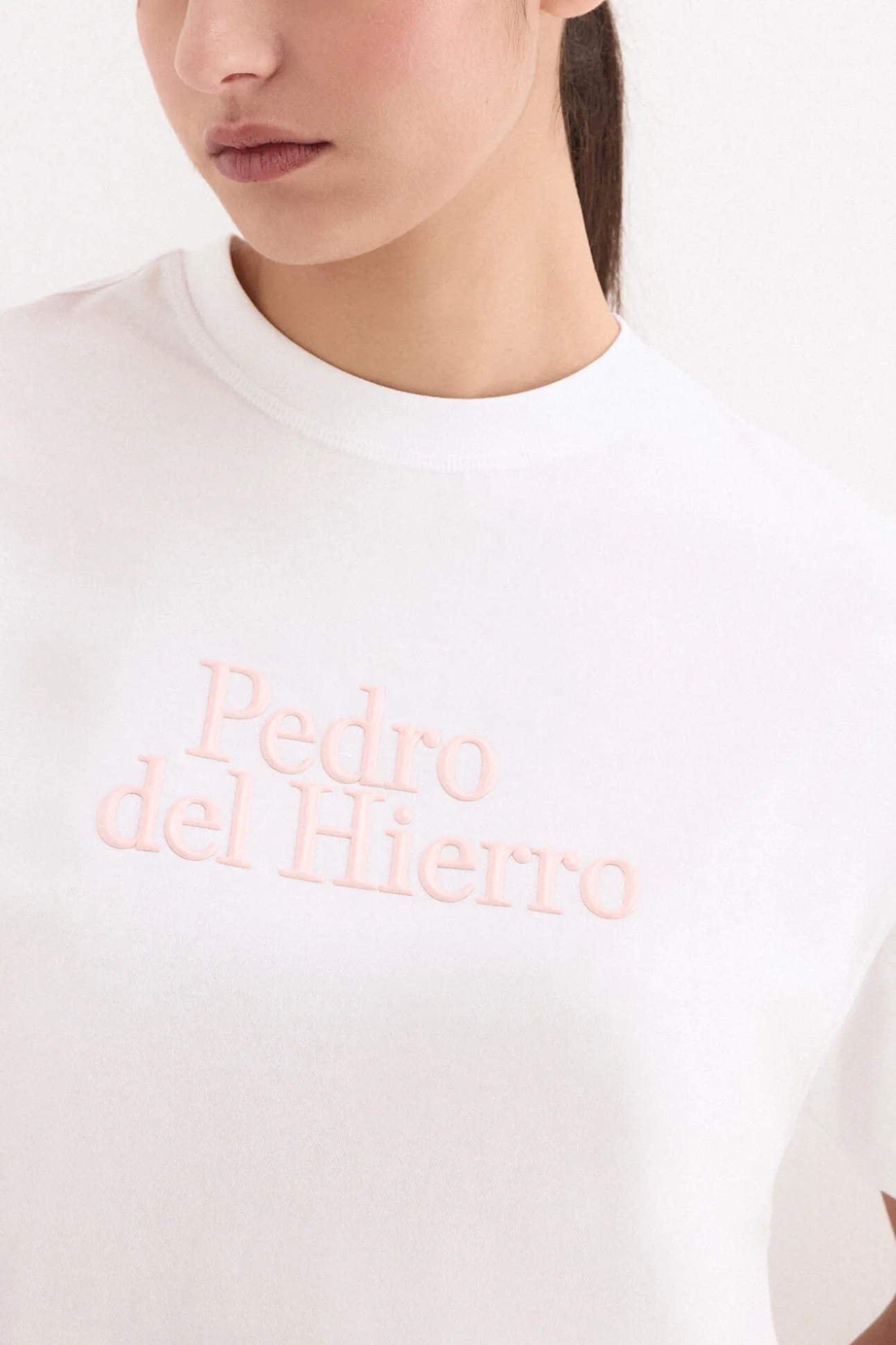 T-shirt oversize activewear com logo