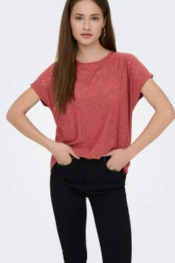 T-shirt regular fit manga curta