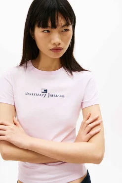T-shirt slim manga curta