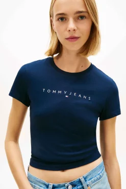 T-shirt slim manga curta