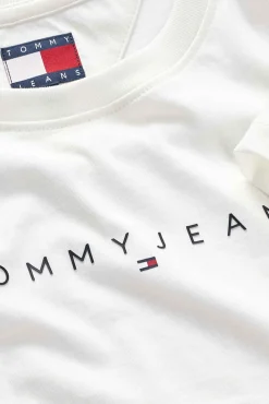 T-shirt slim manga curta