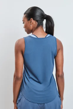 T-shirt técnica sem mangas azul