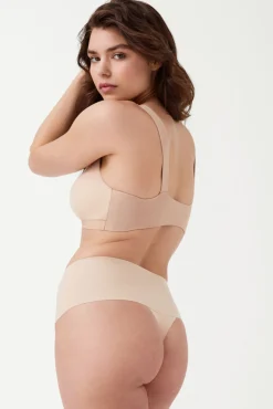 Unsichtbarer Shaping-String Café au Lait SPANX