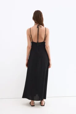 Vestido beachwear em crochet