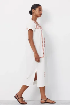 Vestido bordados florais