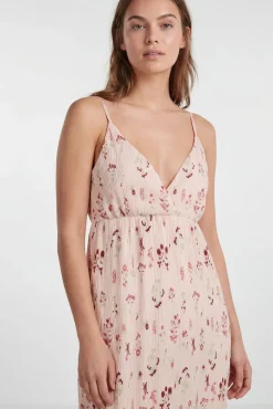 Vestido comprido de alças