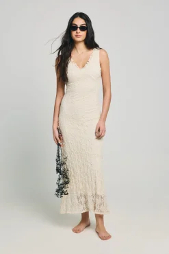 Vestido comprido de renda