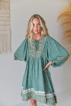 Vestido curto Adela
