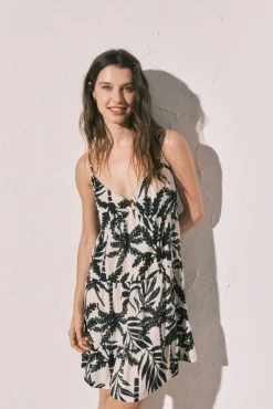 Vestido curto de alças estampado