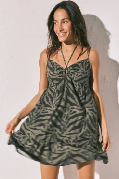 Vestido curto estampado animal