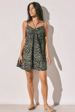 Vestido curto estampado animal