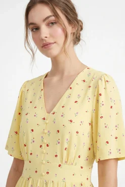 Vestido midi de manga curta estampado