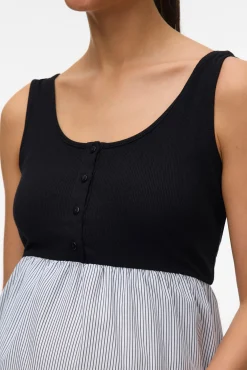 Vestido midi maternity e amamentação