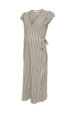 Vestido midi maternity e amamentação