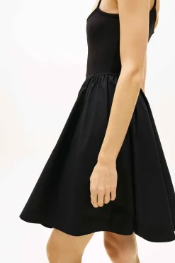 Vestido mini de alças