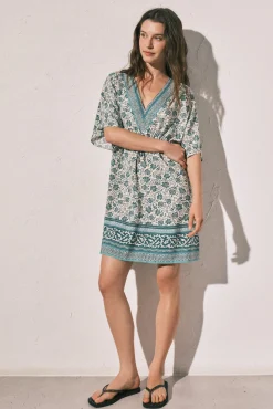 Vestido túnica curta estampado boho verde